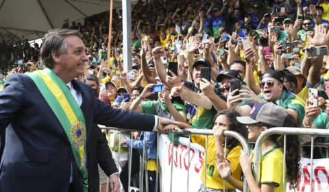 Bolsonaro alega ‘perseguição sem fim’ sobre decisão de Moraes