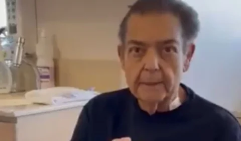 Faustão aparece em foto rara ao lado da família após cirurgias