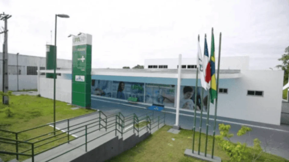 Menina de 2 anos morre após estupro em Manaus; mãe flagrou o pai