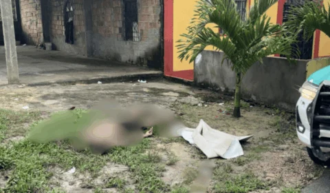 Homem é encontrado morto a tiros ao lado de igreja em Manaus