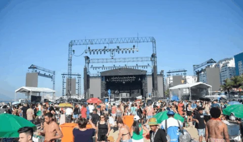 Madonna no Brasil: horas antes de show, fãs lotam praia de Copacabana