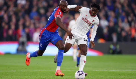 Manchester United é goleado e está fora da próxima Champions League