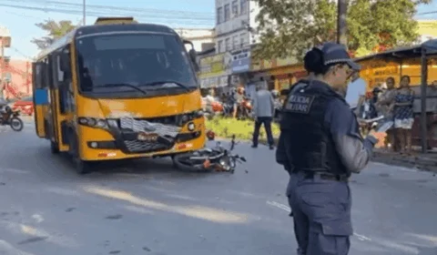 Motociclista morre após ser atropelado por micro-ônibus em Manaus