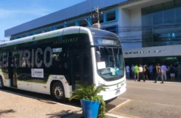 Ônibus elétrico está sendo testado em Rio Branco