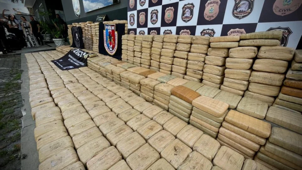 Maconha ‘skunk’ avaliada em R$ 20 milhões é apreendida no AM