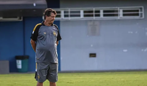 Confira última entrevista de Adilson Batista pelo Amazonas