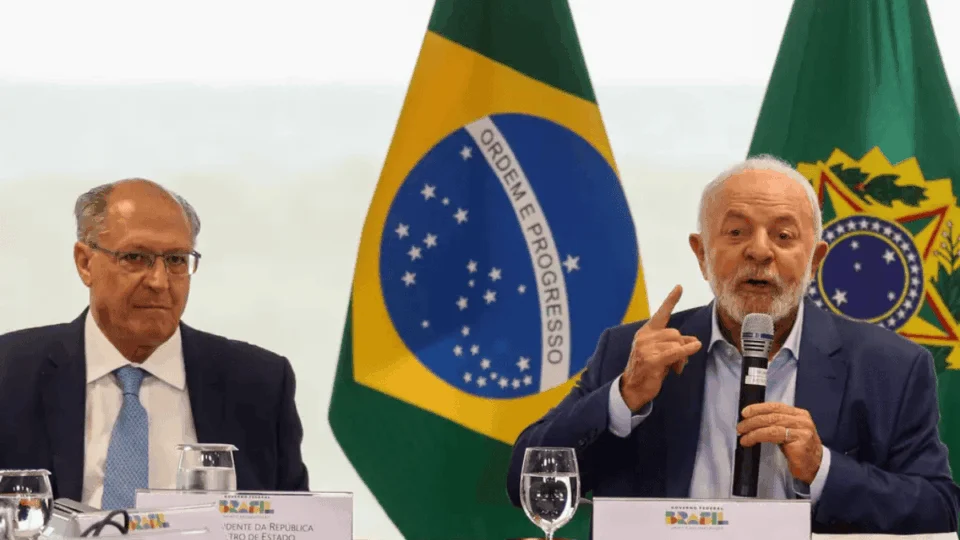 Lula não deve vetar taxação para compras de até US$50
