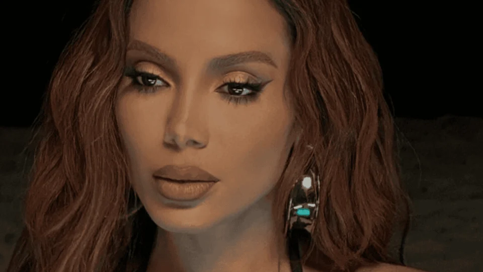 Anitta perde 100 mil seguidores após publicar foto ‘polêmica’; veja