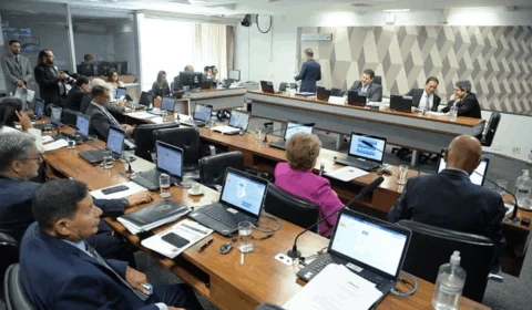 Castração química voluntária por crime sexual avança no Senado