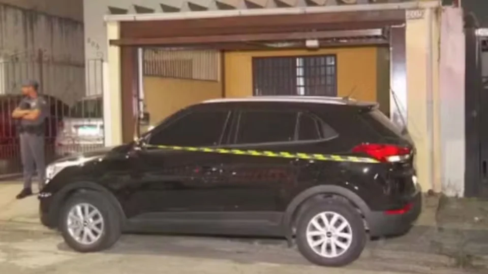 Adolescente de 16 anos mata os pais e a irmã por motivo inacreditável