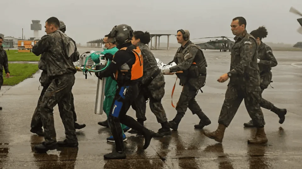 Forças Armadas realizam ‘esforço de guerra’ no Rio Grande do Sul