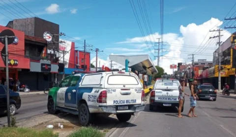 Homem é morto em parada de ônibus na Zona Leste de Manaus
