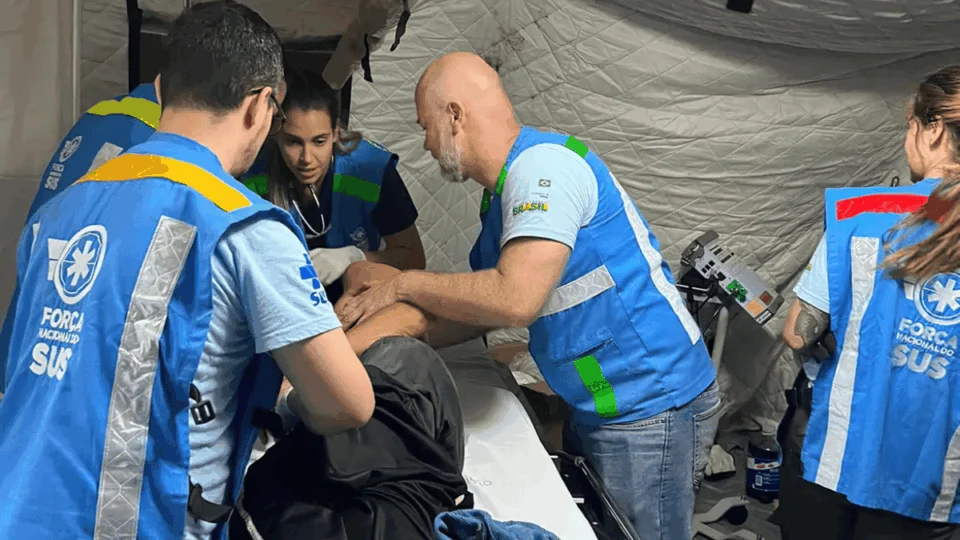 Enchente: Ministério da Saúde instala 3 hospitais de campanha no RS