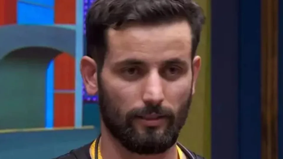 Matteus surpreende Isabelle e fãs ao surgir com visual novo