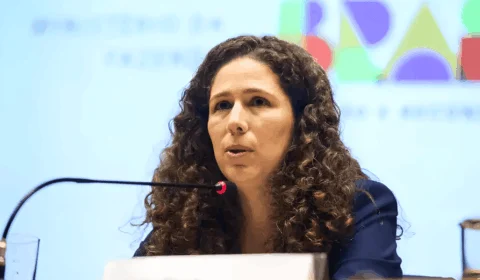 CNU: ministra faz entrevista para falar sobre as provas; Acompanhe 