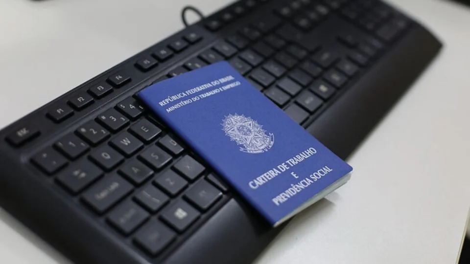 Sine-RR disponibiliza 100 novas vagas de emprego nesta quarta (19)