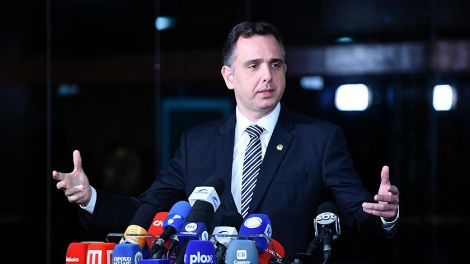 Pacheco associa PEC do Quinquênio a fim de supersalários