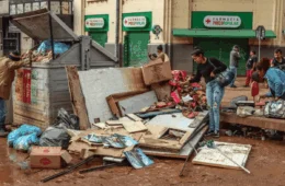 Waldez debate o repasse de recursos aos desabrigados no RS