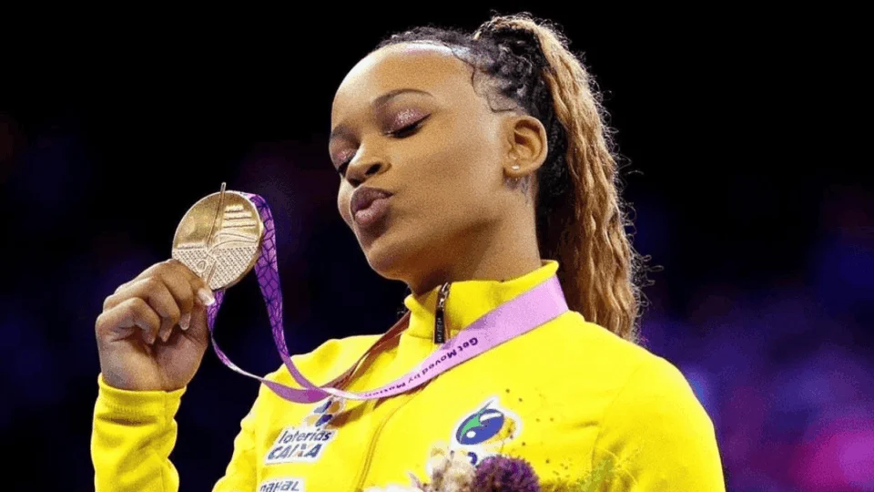 Rebeca Andrade ganha versão em Barbie; veja boneca