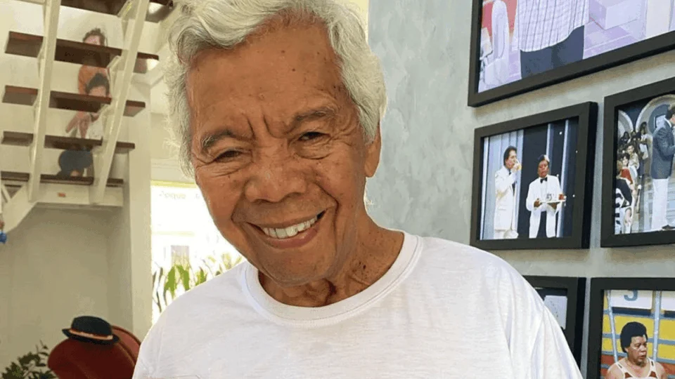 Roque, do programa Silvio Santos, é internado às pressas; entenda