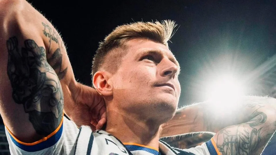 Real Madrid faz comunicado sobre futuro de Toni Kroos