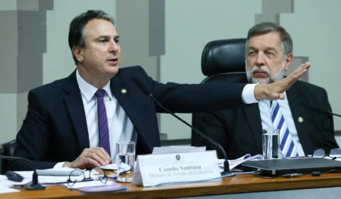 Ministro da Educação presta esclarecimentos em Comissão; Acompanhe