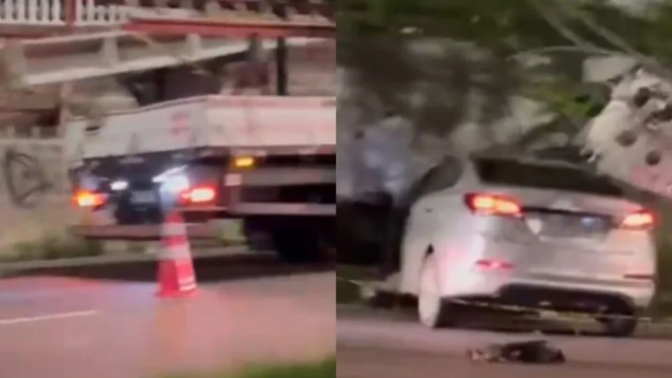 VÍDEO: Poste cai sobre carro e deixa dois feridos em Manaus