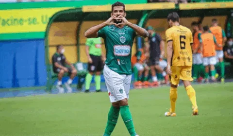 Artilheiro do Manaus retorna à equipe após 2 anos