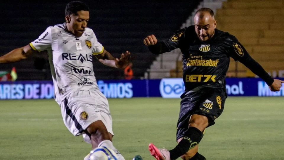 VÍDEO: veja os lances que geraram protesto do Amazonas junto à CBF