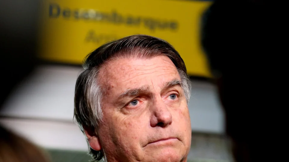 Bolsonaro diz que esquerda é contra punir estupradores