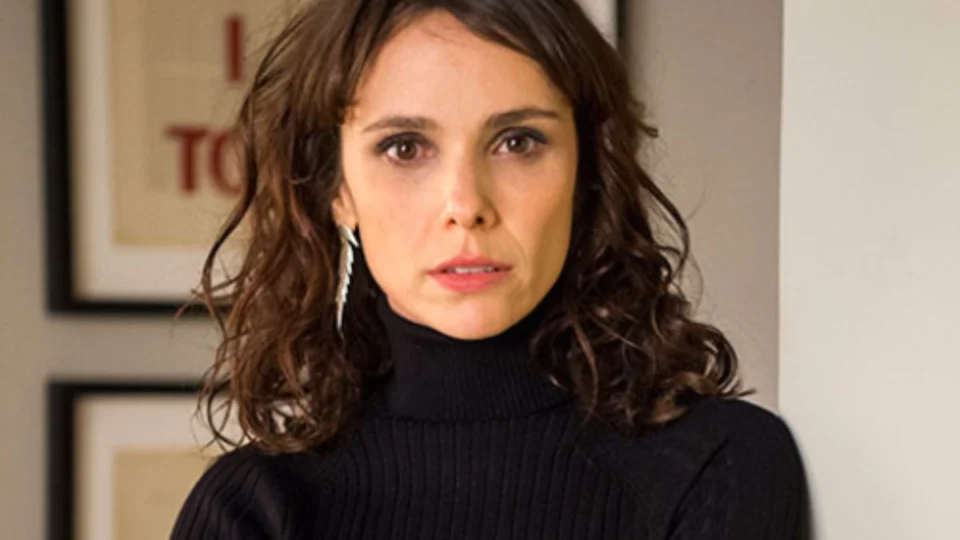 Débora Falabella: mensagens de stalker da atriz são expostas