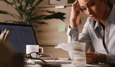 Dívidas CNPJ: descontos do Desenrola podem ser quitadas no app Serasa