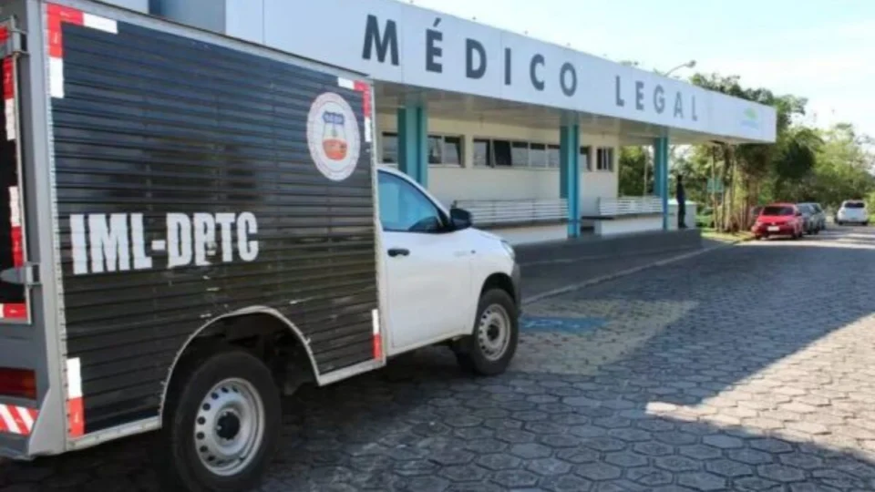 Corpo é encontrado boiando em igarapé na zona Centro-Sul de Manaus