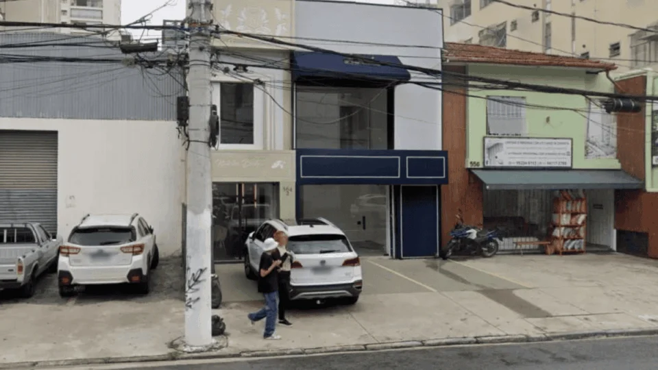 Homem morre durante procedimento estético na pele; entenda