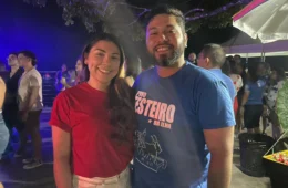 Casal que torce para bois contrários reafirma paixão no Norte Bumbás 2024