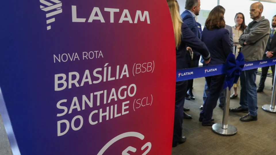 Voo direto para Santiago é inaugurado em Brasília