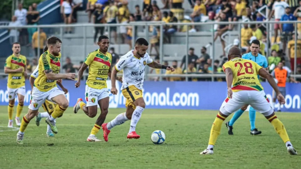 Veja o retrospecto do Amazonas contra equipes de Santa Catarina