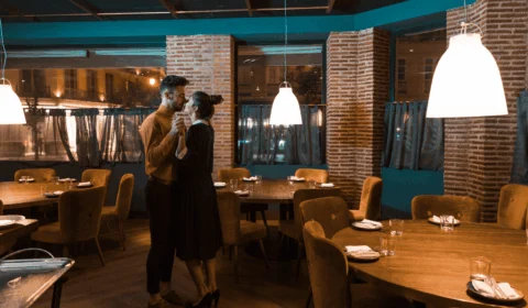 Setor de bares e restaurantes espera faturar mais no Dia dos Namorados