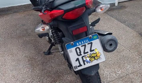 Suspeito é preso com moto com placa adulterada em Manaus
