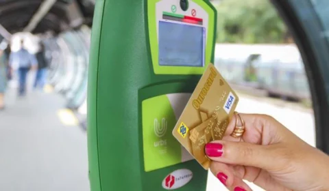 Cartão de crédito nos ônibus; veja como outros estados já utilizam