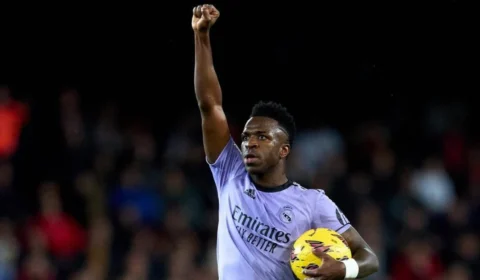 Condenados por racismo contra Vini Jr não serão presos; entenda