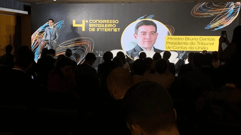 Congresso Brasileiro de Internet debate tecnologia, finanças digitais e IA