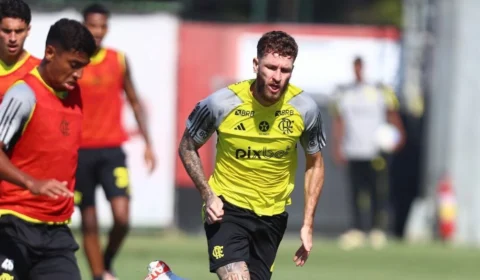 Flamengo: Léo Pereira apresenta evolução e treina com o grupo