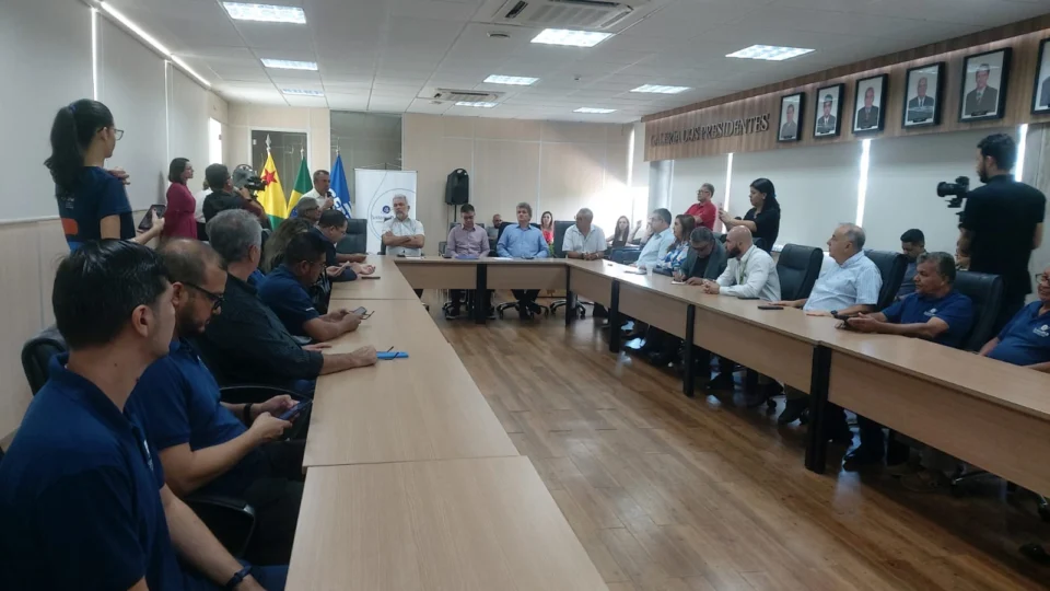 Sebrae e OCB assinam termo de cooperação técnica no Acre