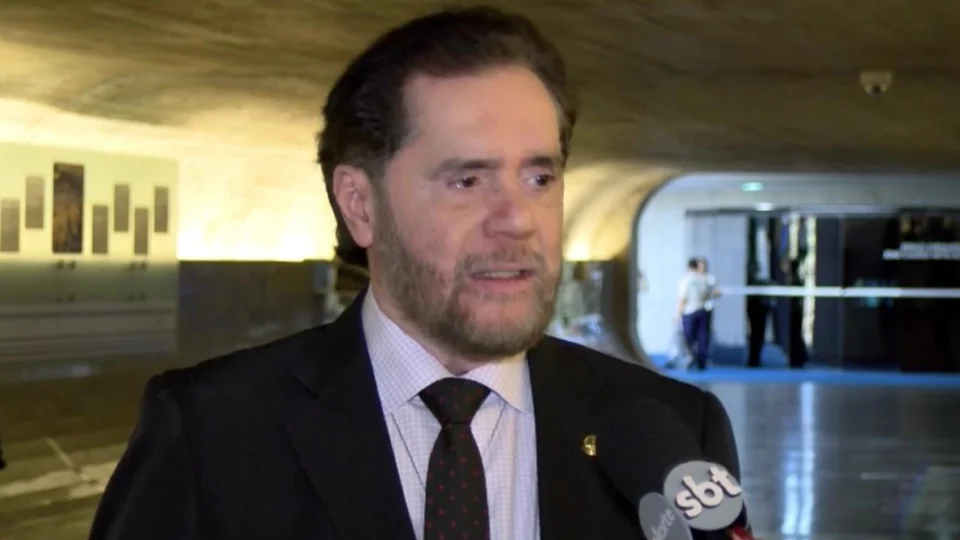 Banco Central é um ‘boeing moderno com orçamento de bimotor’, diz relator