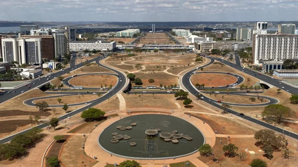 Deputados aprovam regras para área tombada da capital federal
