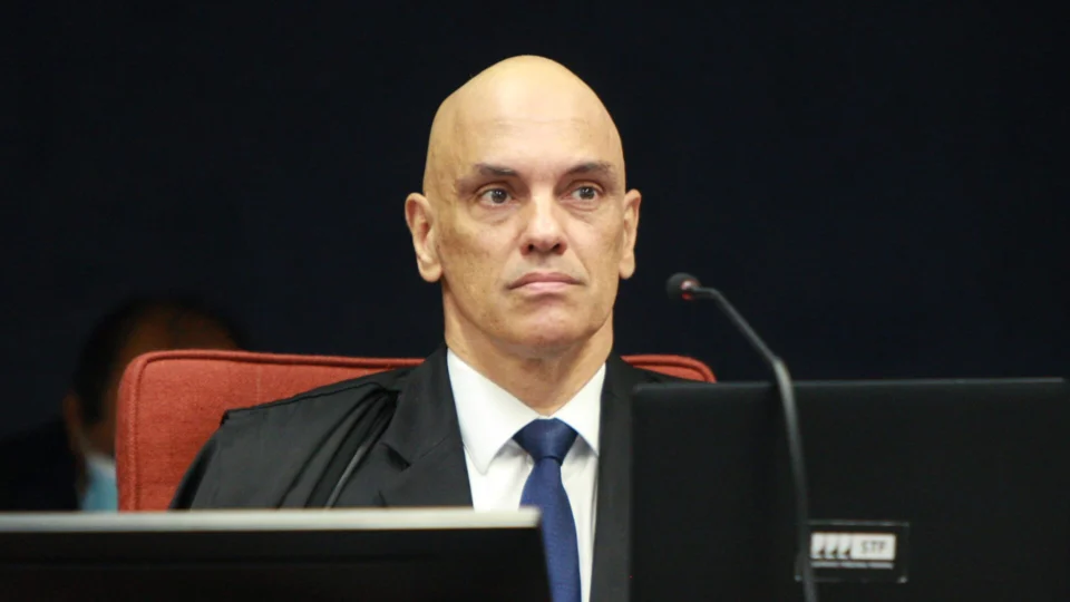 Impeachment: Oposição do governo vai pedir afastamento de Alexandre de Moraes
