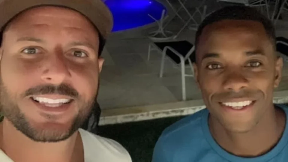 Condenado por estupro, amigo de Robinho diz que vítima ‘pediria desculpas’ a ele