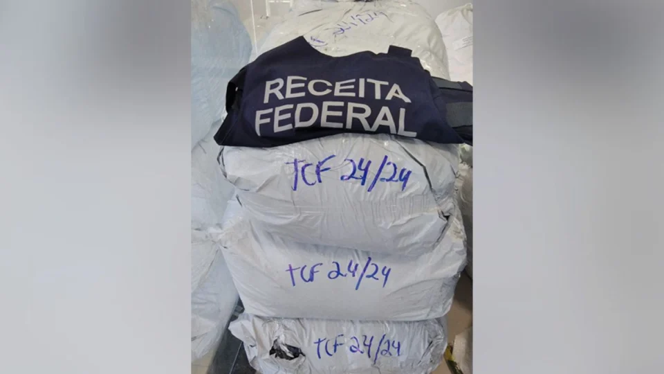 Receita Federal apreende mercadorias falsificadas de R$ 15 mil em Boa Vista