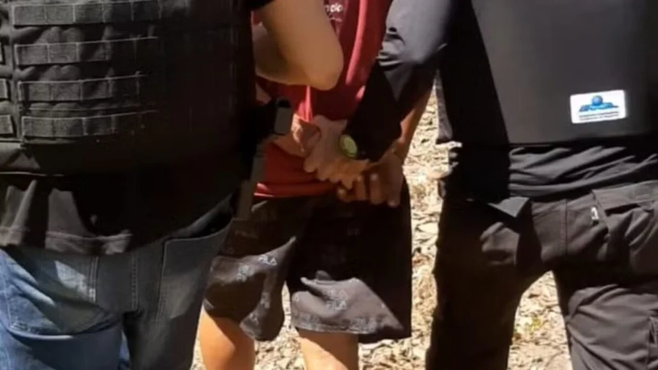 Homem é preso suspeito de estuprar netas de 11 e 9 anos em Araguaína